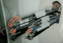 Francia sufre un nuevo sabotaje informático en plena Olimpiadas que afecta a redes y telecomunicaciones cables telecomunicaciones Francia sabotaje